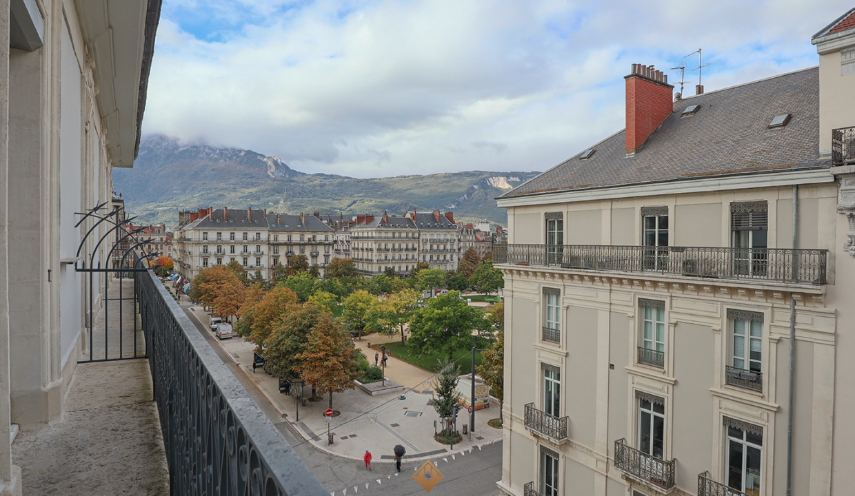 immobilier-grenoble.jpg